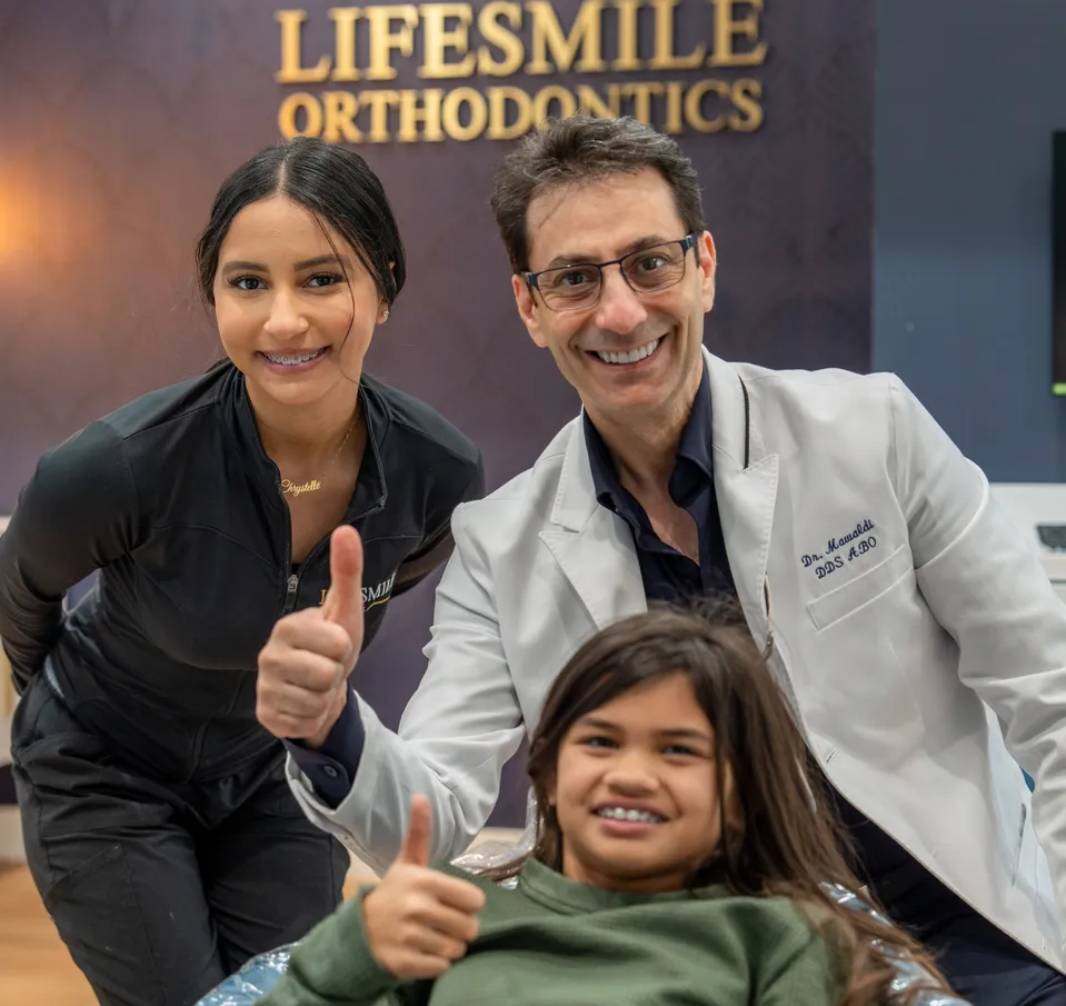 Dr. Mawaldi and team at LifeSmile Orthodontics